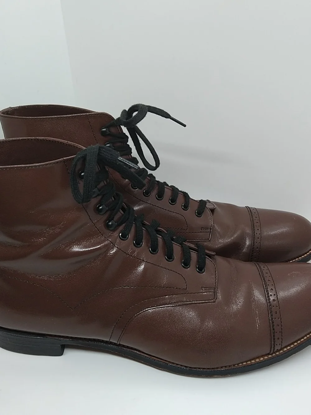 Stacy Adams Brown Leather Lace-Up Chukka Boots